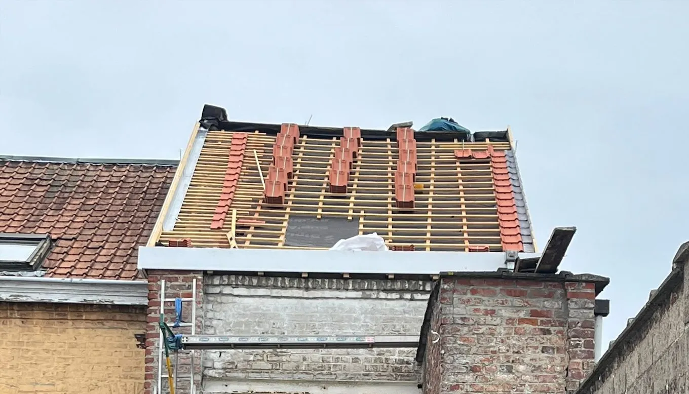 Rénovation toiture à Tourcoing, avant